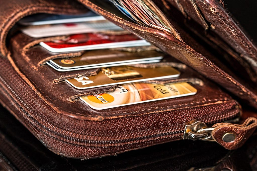 定期入れや財布を落としたことがありますか？カウンセリングの集客方法は何通り用意してますか？